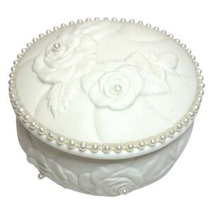 Ivory Colour Pearl Bisque Round Trinket Box Vanity Vintage Roses Coquette Floral